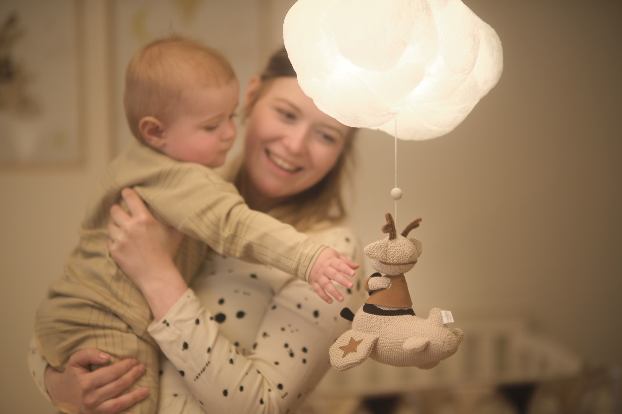 Natlampe med musik(1)
